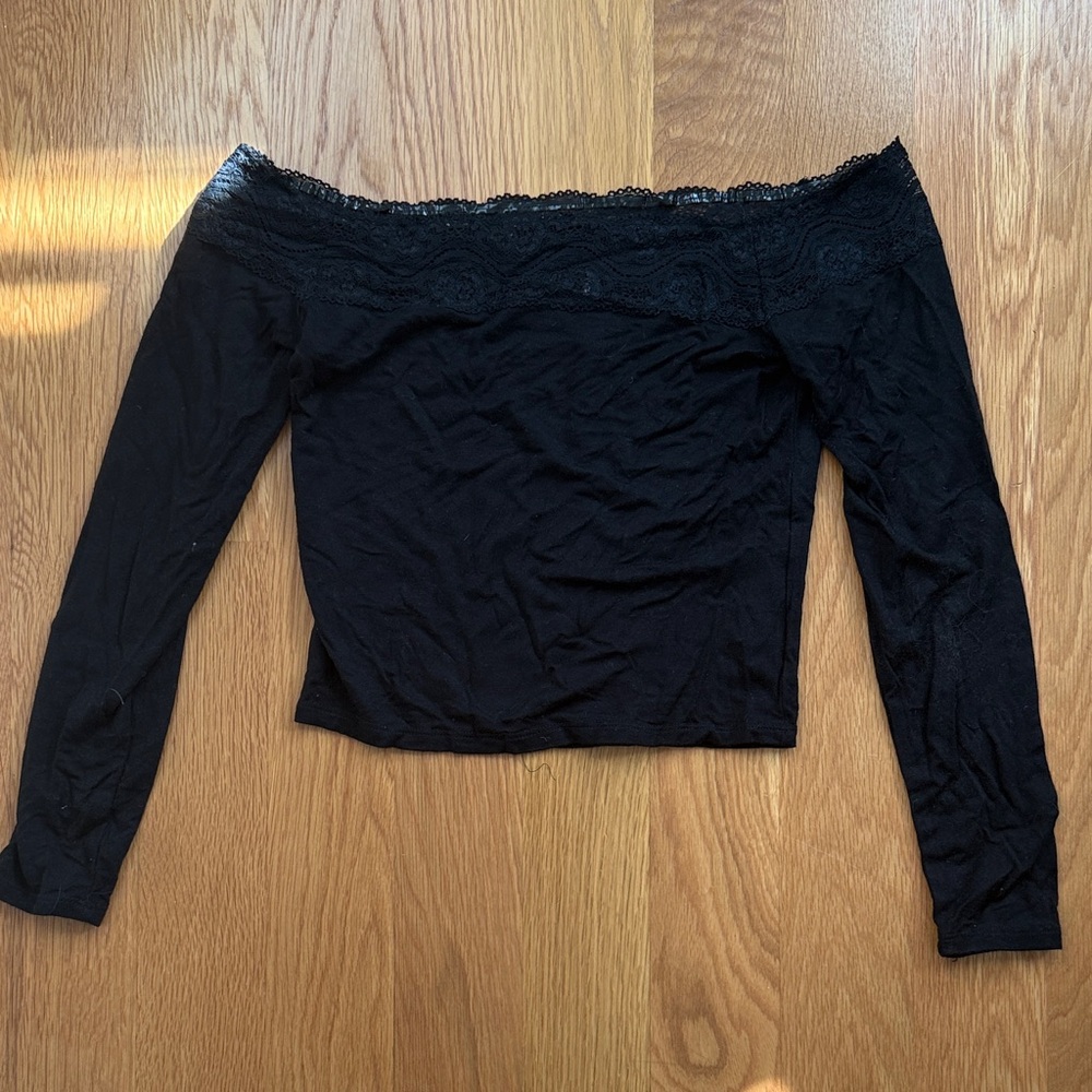 Emma & Sam Black Off-Shoulder Lace Blouse